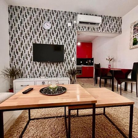 Apartment Adel モスタル エクステリア 写真