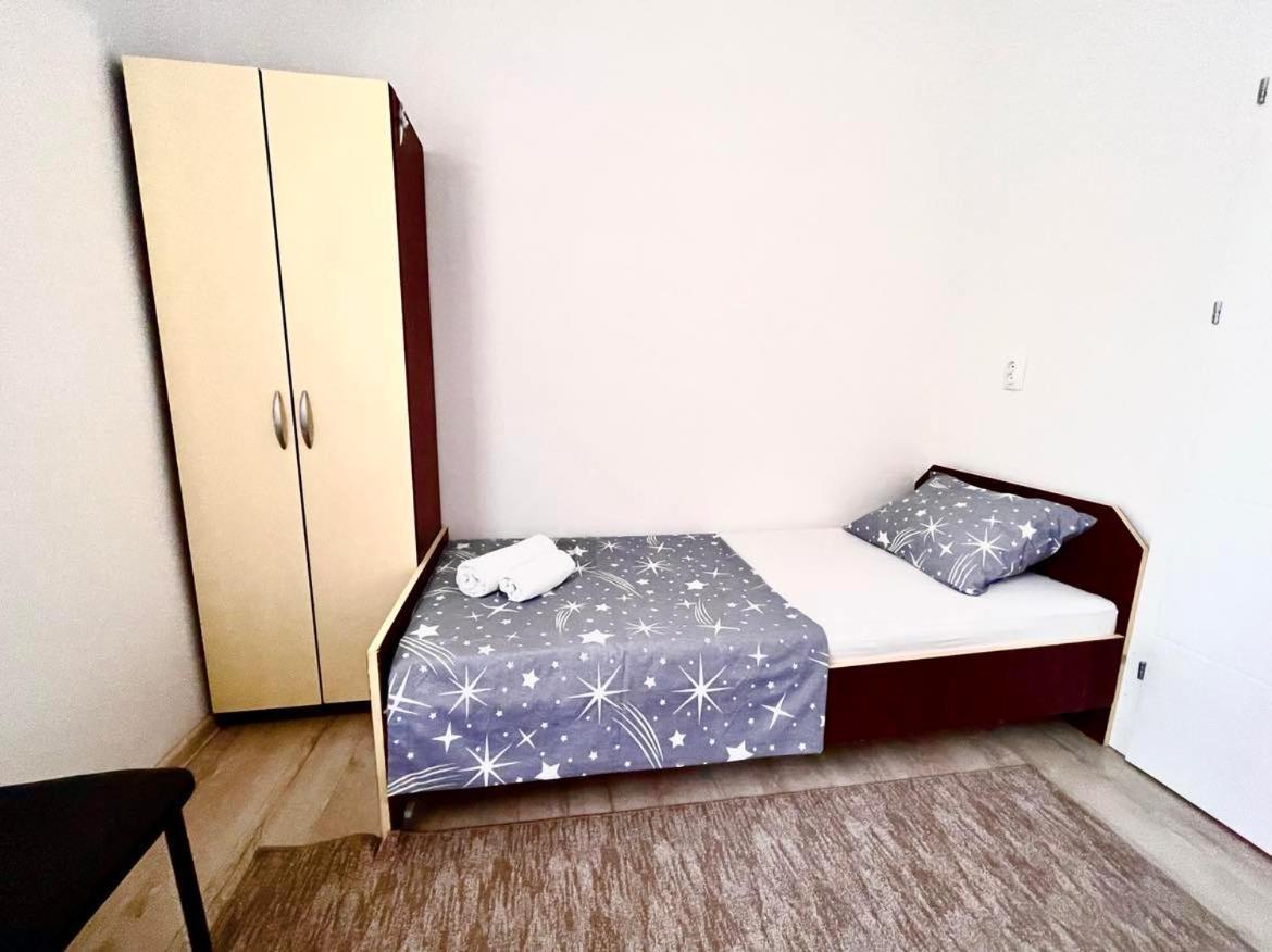 Apartment Adel モスタル エクステリア 写真